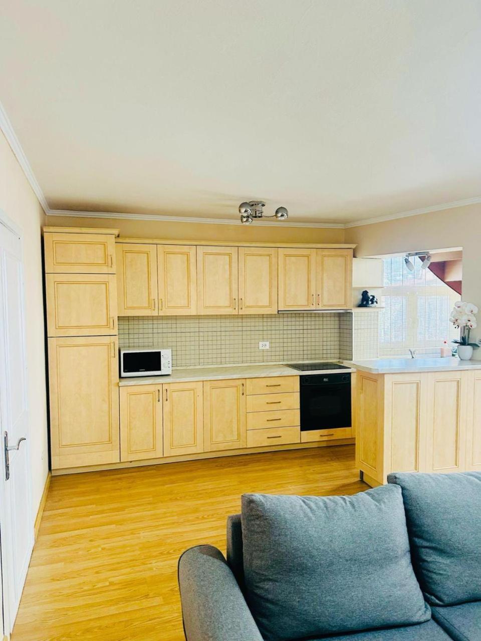Duplex Apartment-balcony-city Center -7 Guests Appartamento